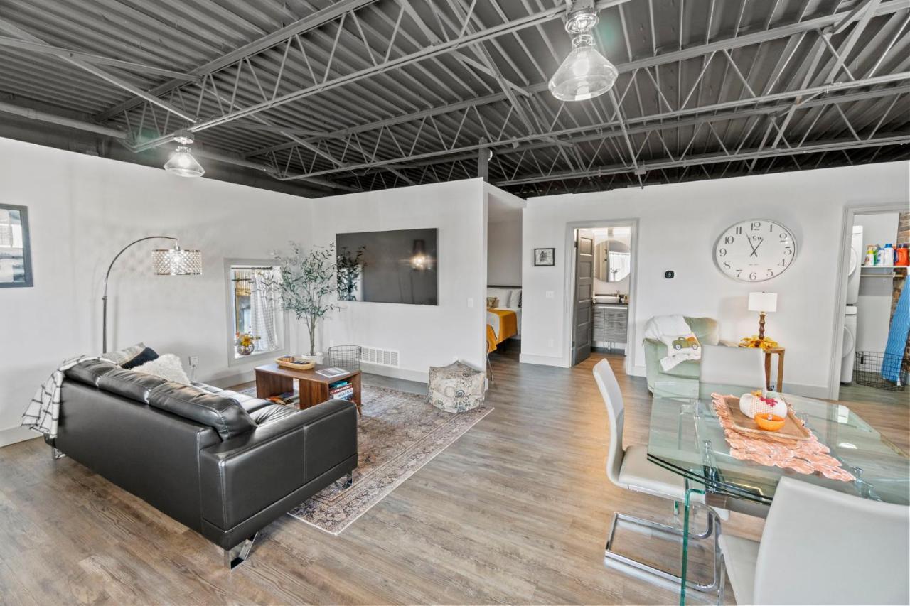 The 418. An 1866 Build With Modern Comforts Fort Wayne Exterior foto
